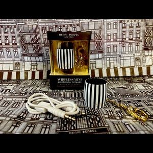 Henri Bendel Bluetooth Speaker